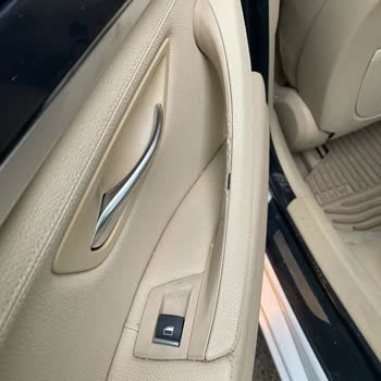 BMW İç Kapı Kolu Soyulması