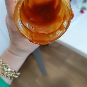 BİM Öncüller Kuşburnu Marmelatının İçinden Camların Çıkması