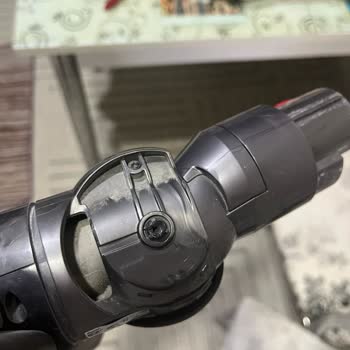 Dyson Kablosuz Süpürge Çabuk Dağılıyor.