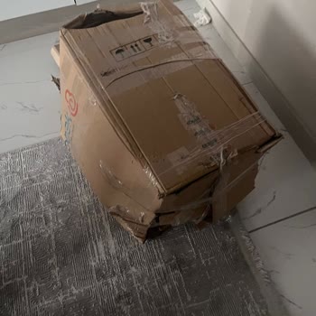 PTT Kargo Ürünlerim Çok Kötü Paketlenmiş Hasarlı Geldi.