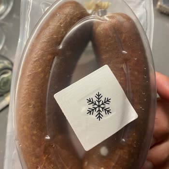 Pınar İletişim Marketten Alınan Sucuk Paketinde Küflenme Problemi