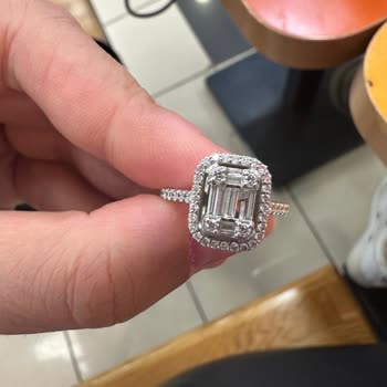 Zen Pırlanta Taşı Düştü Ücretli Onarım Yapıyorlar Ne Saçma