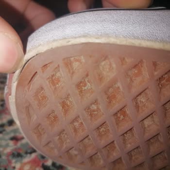 Sporjinal Vans Ayakkabı Birkaç Günde Tabanda Açılma Yaptı