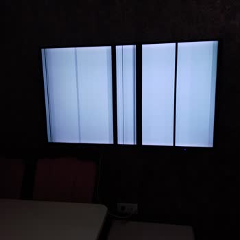 Onvo 55 İnç TV Ekran Karardı