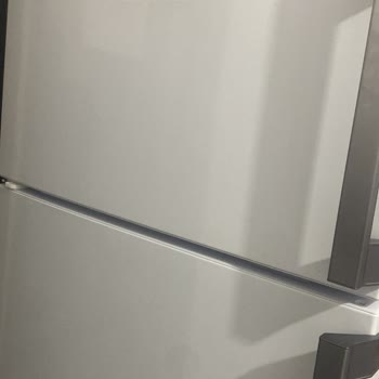 Grundig Servis Dolabın Mahvetti