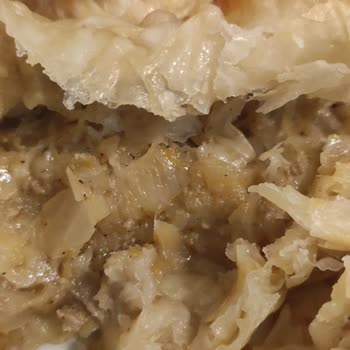 Ponti Kıymalı Kol Böreği İçinden Kıyma Çıkmadı