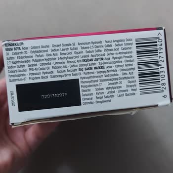 Palette Deluxe Saç Boyası SKT Yazmıyor