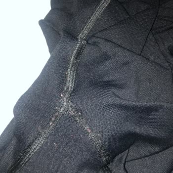 Jerf Taytım 3 Kez Giymeme Rağmen Tüylendi