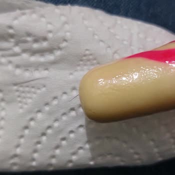 Bobbo Candy Şekerden Çıkan Kıl