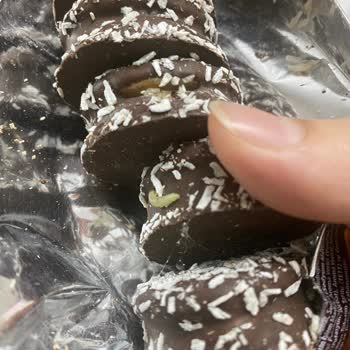 Eti Gıda Eti Benimo Dan Canlı Kurtçuk Çıktı!