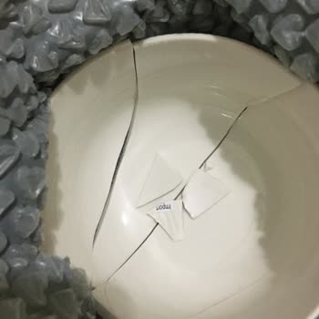 IKEA İnternet Mağazasından Siparişim Kırık Geldi