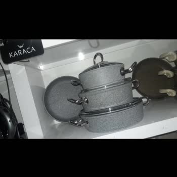 Elvan Çeyiz Ve Karacanın İlgisizliği