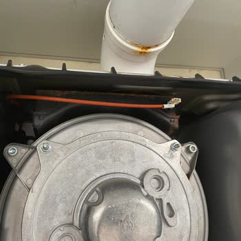 Warmhaus Kombi Sürekli Arıza Yapıyor Yeter Bıktım Artık