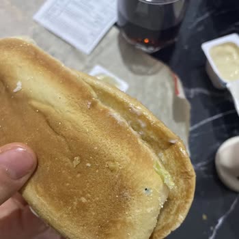 Popeyes Küflenmiş Yemek Getirdi İade Almadı