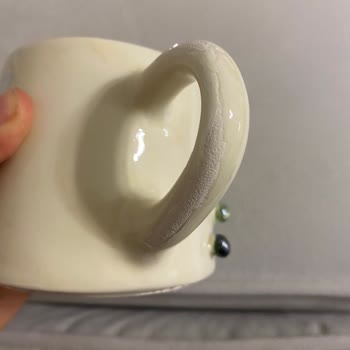 Nisatelier Eksik Ve Defolu Ürün Yolladı Ve Mesajlarıma Dönmüyor.