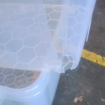 Hipaş Plastik Kırık Gelen Plastik Kutular