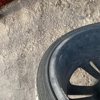 Carvak Lastik Ve Jantların Ağır Kusurlu Olması