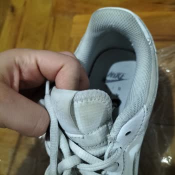 Nike Ayakkabının Garanti Sürecindeki Üretim Kaynaklı Sorunu Çözmemesi