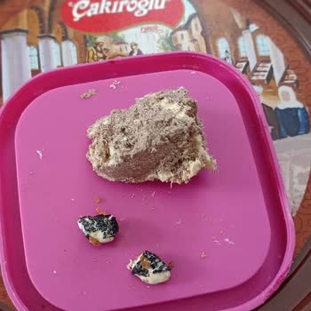 Öz Çakıroğlu Malatya Çakıroğlu Helvası Taş Çıktı