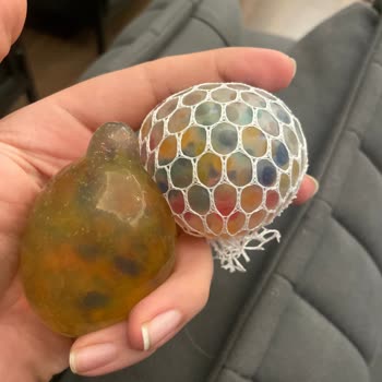 Utelips Prezervatiften Çocuk Oyuncağı Yapmışlar!