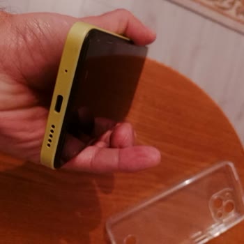Reeder Telefon Tam Bir Pişmanlık