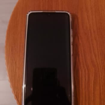 Reeder Telefon Tam Bir Pişmanlık