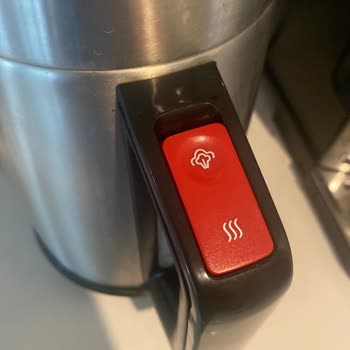 Arçelik Çay Makinesi Kırık Buton