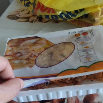 Şok Market Ambalajı Açık Ürün Getirdi.