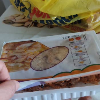 Şok Market Ambalajı Açık Ürün Getirdi.