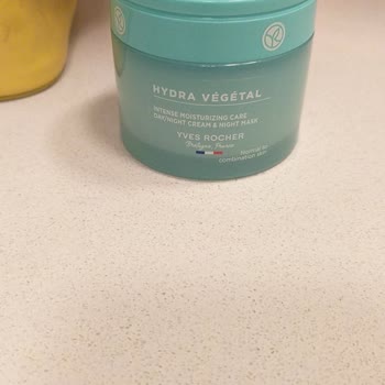 Yves Rocher 1400 TL Lik Alışverişe Kutusuz Krem