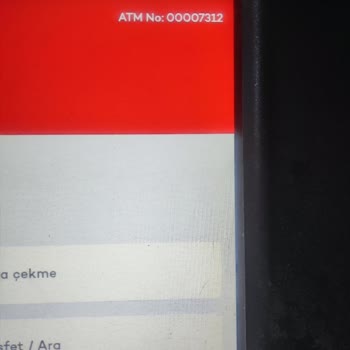 Akbank ATM'si Parama El Koydu