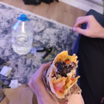 Dürümle'nin Yeni Spesiyali Kömür Dürüm