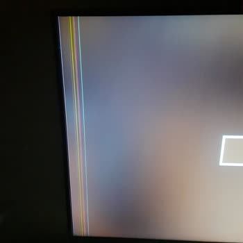 Axen Garanti Kapsamındaki TV'de Çizgi Sorunu!