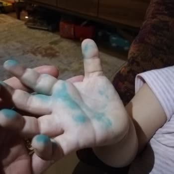 Pritt Keçeli Yıkanabilir Yazmasına Rağmen Yıkanmıyor