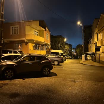 İETT - İstanbul Elektrik Tramvay Tünel Tuzla'da Trafik Kazası Ve Yol Sorunları