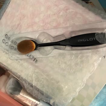 Inglot Cosmetics Deforme Fırça Gönderdiler