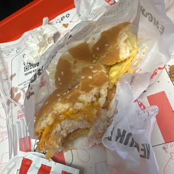 Torium KFC Ekmek Bayat