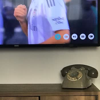 Philips TV Açılmıyor! Garanti Var Ama Servis Gelirse Ücretli!