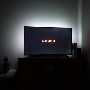 Philips TV Ekranda Işık Sızması