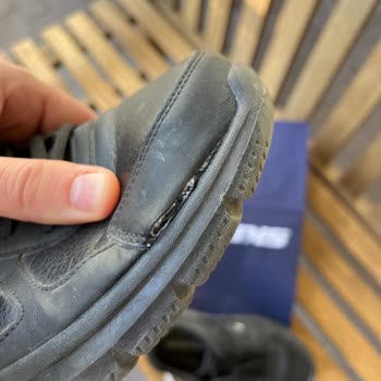 Skechers Ürünlerinin Arkasında Durmuyor!