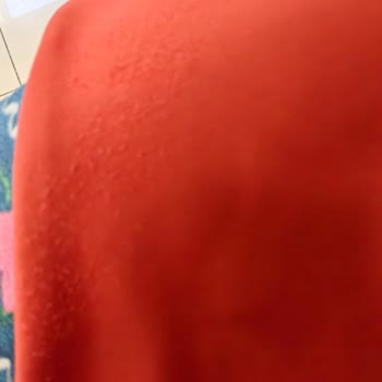 Puane Tekstil Puane'nin Scuba Kumaş Eteği Bir Saatte Tüylendi