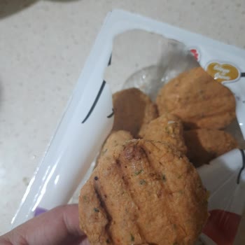 Şenpiliç Annemin Köftesi Balon Gibi Şişiyor.