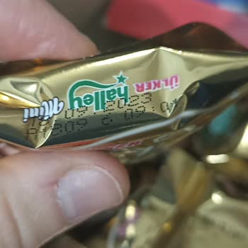 Tarihi Geçen Ürün Satışı İçin Ülker'den Şikayetçiyim