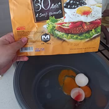 Enver Ağa Yumurta Kan İçeren Yumurtalar Ve Tüketici Şikayetleri