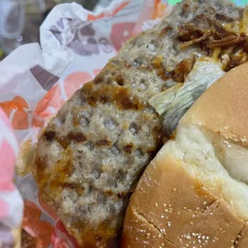 Burger King Side Şubesinde Pişmemiş Et