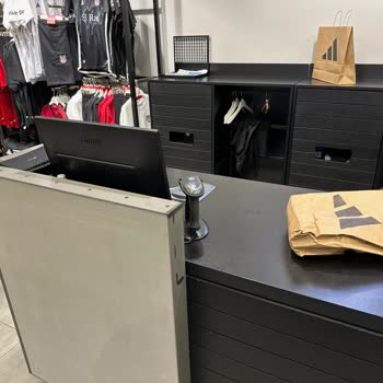 adidas Mağazada İade Süreci Ve Tüketici Hakları Konusunda Yaşanan Sorunlar