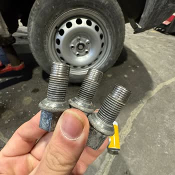 Lastik Burada Hadımköy Mağdur Etti