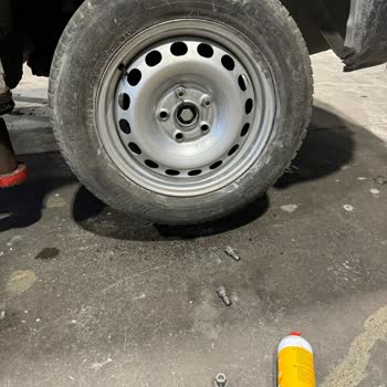 Lastik Burada Hadımköy Mağdur Etti