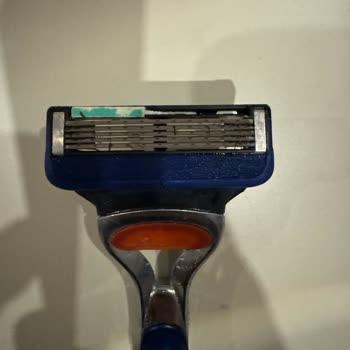 Gillette Mach 5 Tam Hayal Kırıklığı Oldu