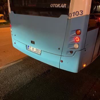 Çanakkale Belediyesi 17 H 0103 Otobüs Şoförü Kabalığı